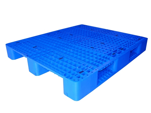 1300*1100*155川字網(wǎng)格內置8根鋼管塑料棧板